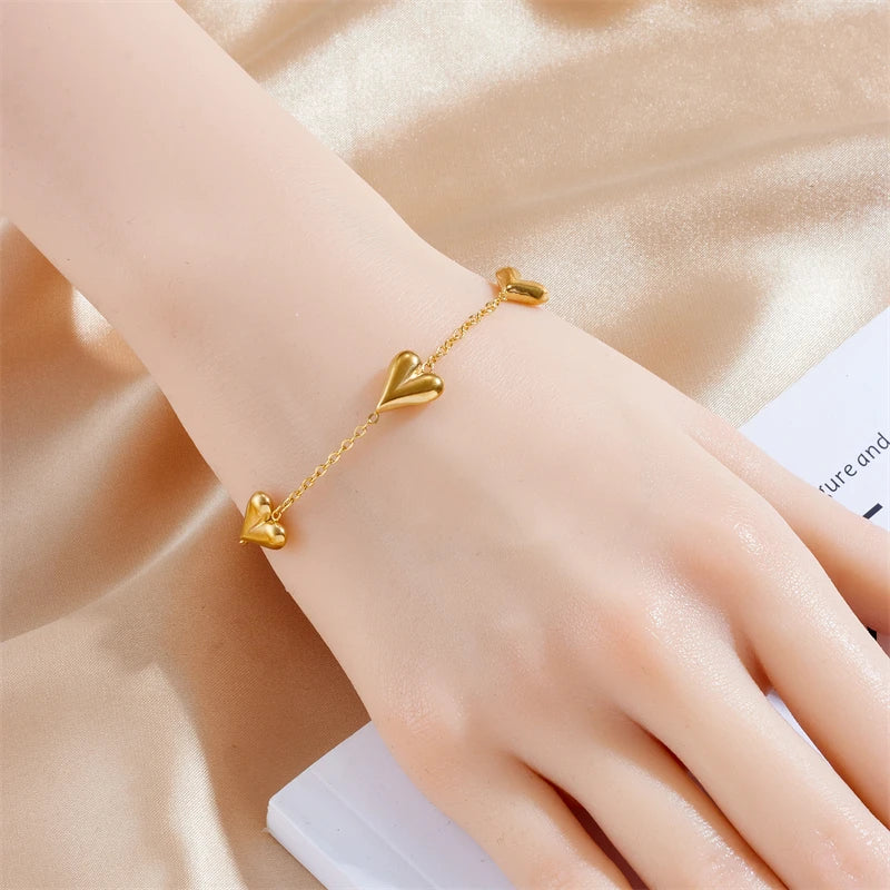 Golden Heart Charm Bracelet